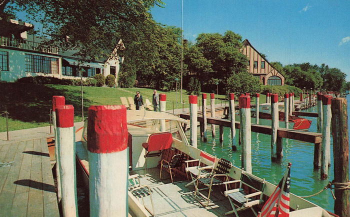 St. Clair Inn (St Clair Inn) - Postcard (newer photo)